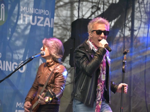 Ituzaingó reinauguró la plaza Fuerza Aérea con un increíble show de CAE